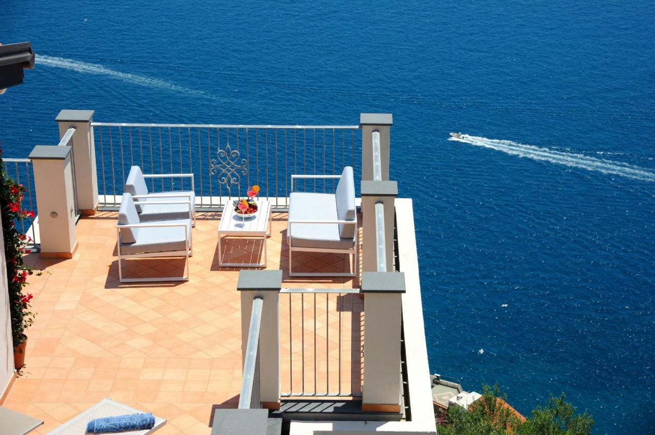 Blu Retreat *